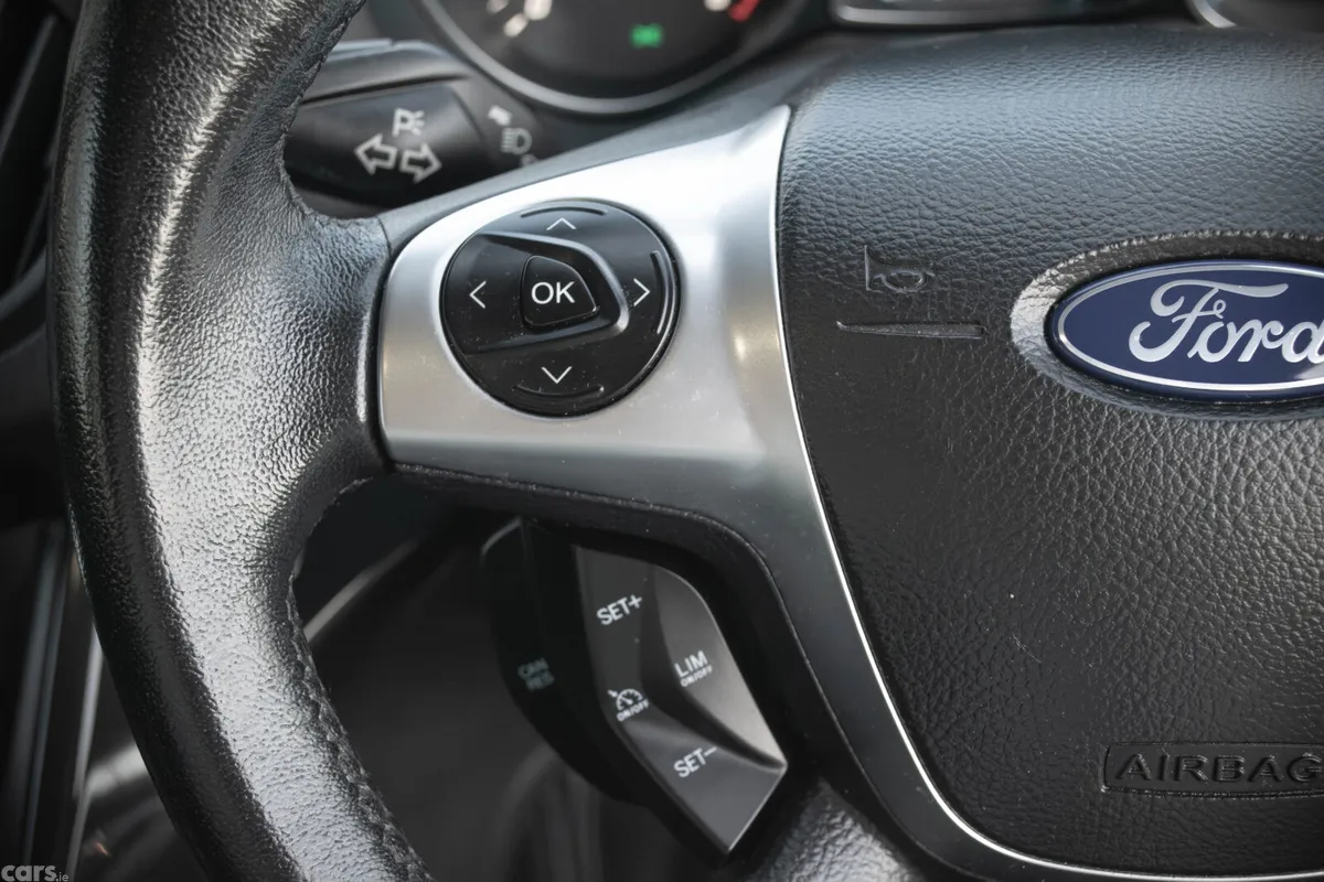 Ford Kuga SUV, Diesel, 2016, Silver