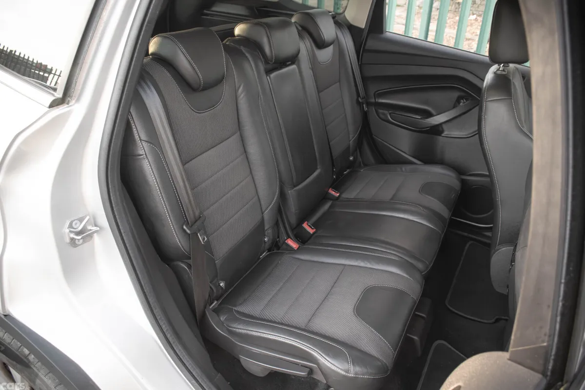 Ford Kuga SUV, Diesel, 2016, Silver