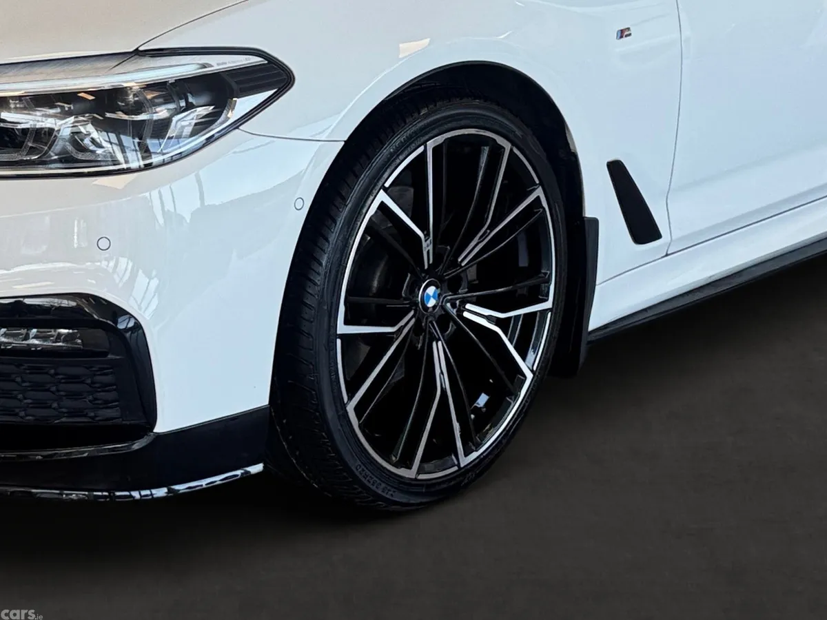 BMW 5-Series Saloon, Diesel, 2017, White
