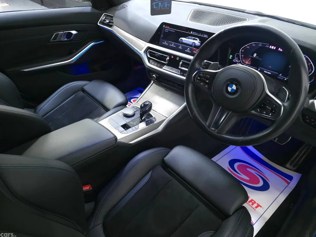 BMW 3-Series Estate, Diesel, 2019, White