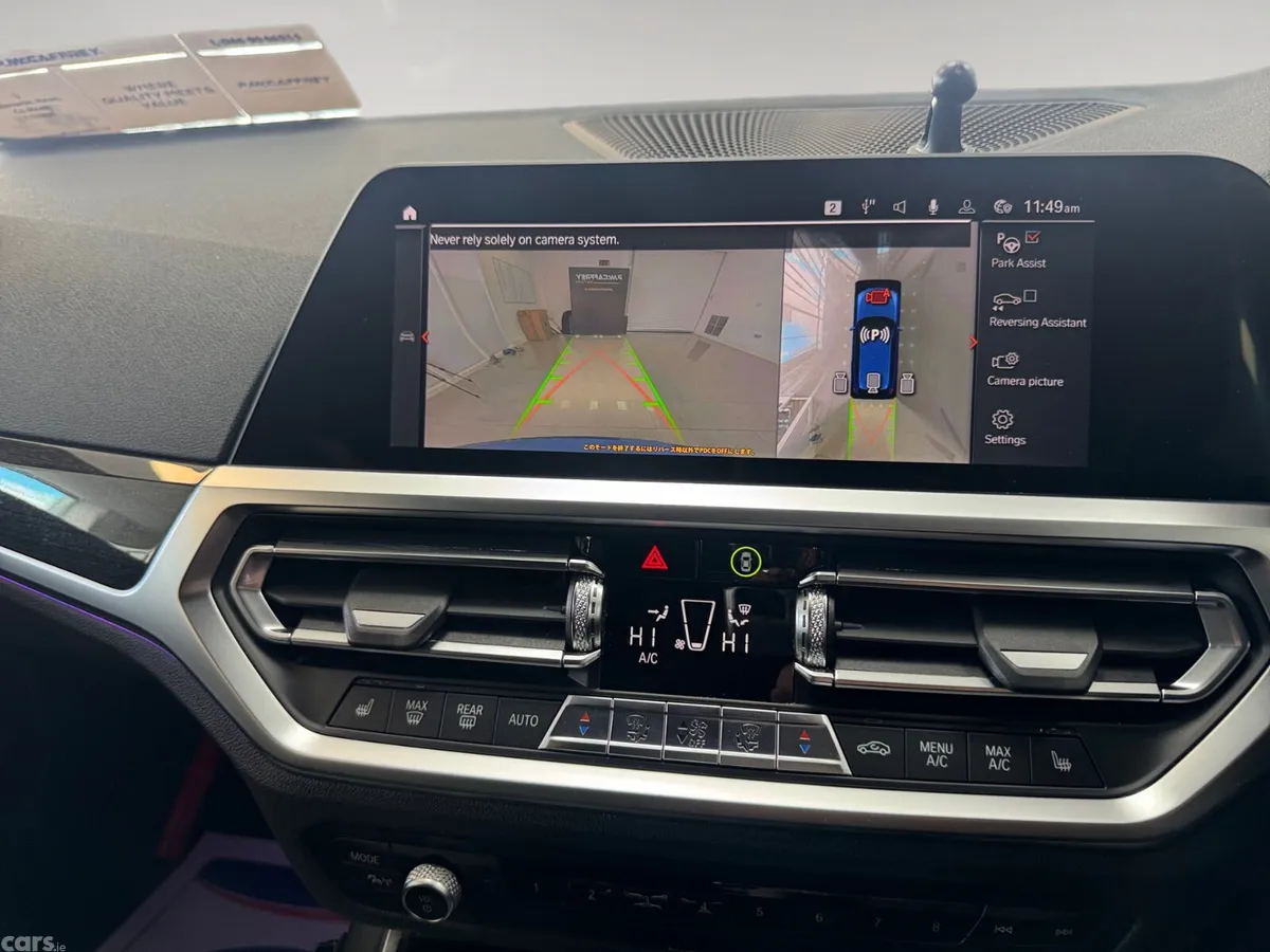 BMW 3-Series Estate, Diesel, 2021, Blue