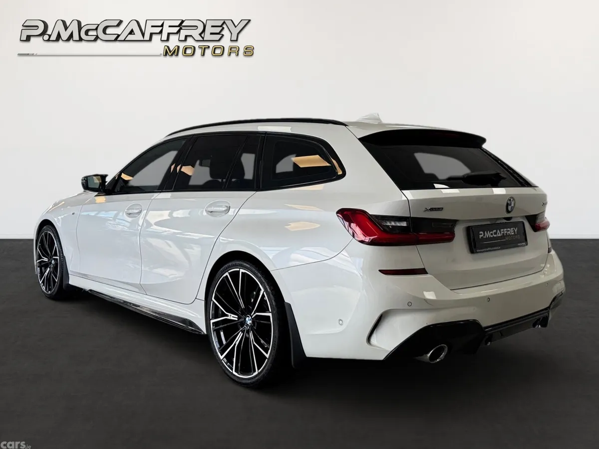BMW 3-Series Estate, Diesel, 2021, White