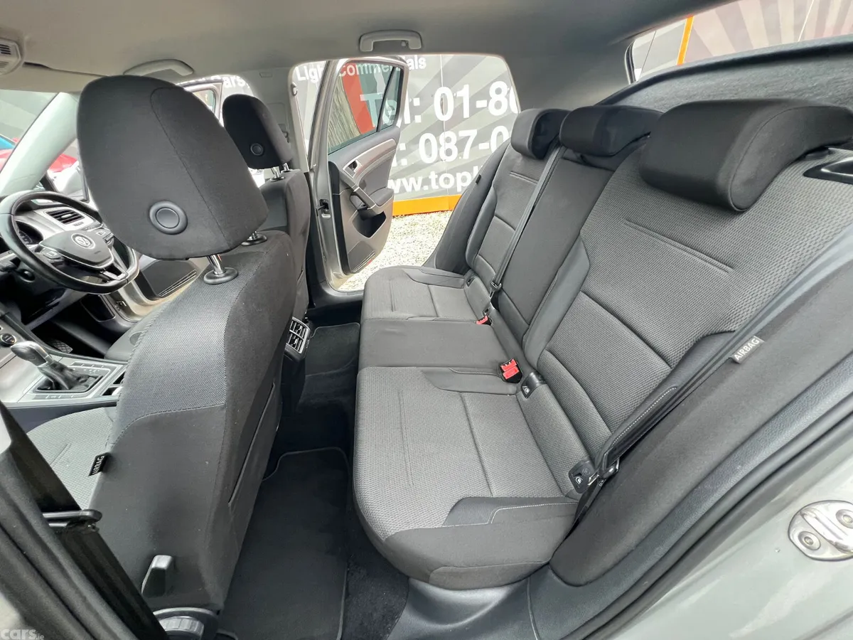 Volkswagen Golf Hatchback, Petrol, 2014, Grey