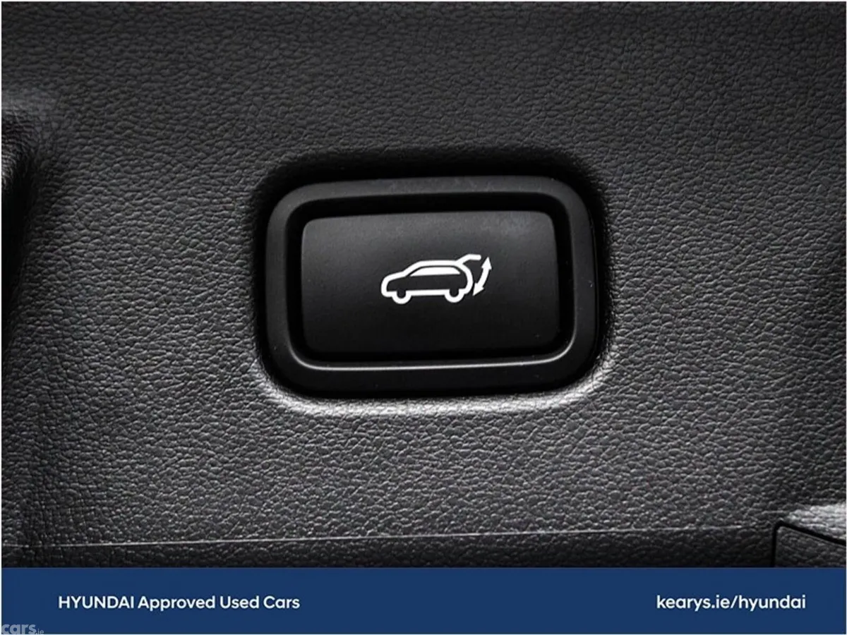 Hyundai Tucson SUV, Petrol Plug-in Hybrid, 2025, Red