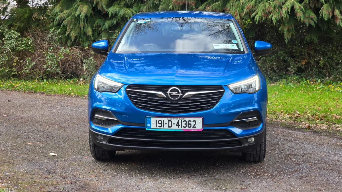 Opel Grandland X SUV, Diesel, 2019, Blue
