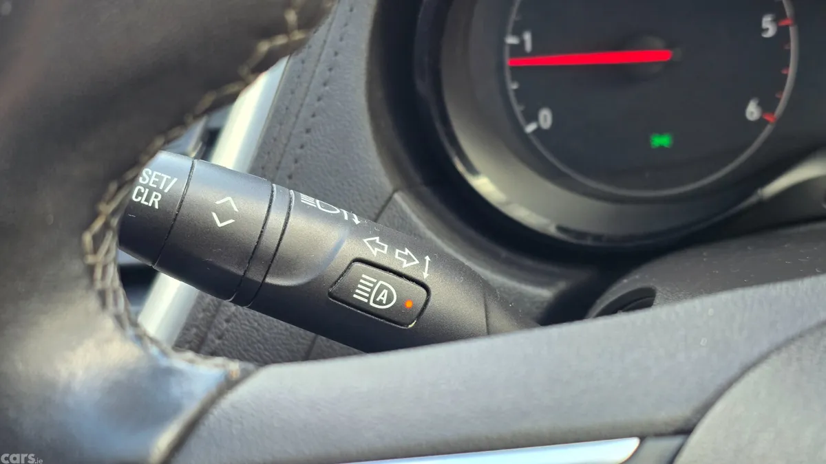 Opel Grandland X SUV, Diesel, 2019, Blue