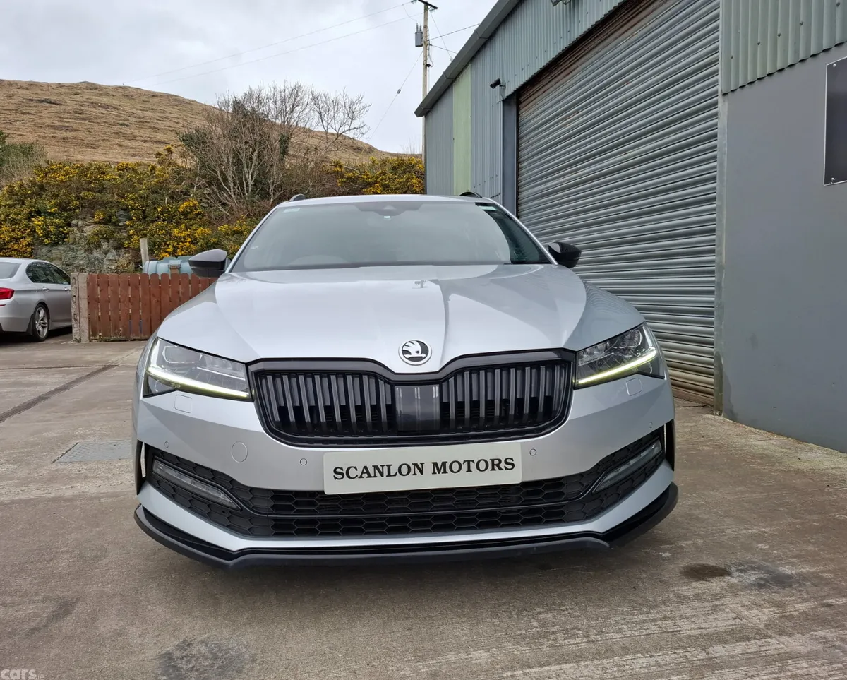 Skoda Superb Estate, Diesel, 2020, Grey
