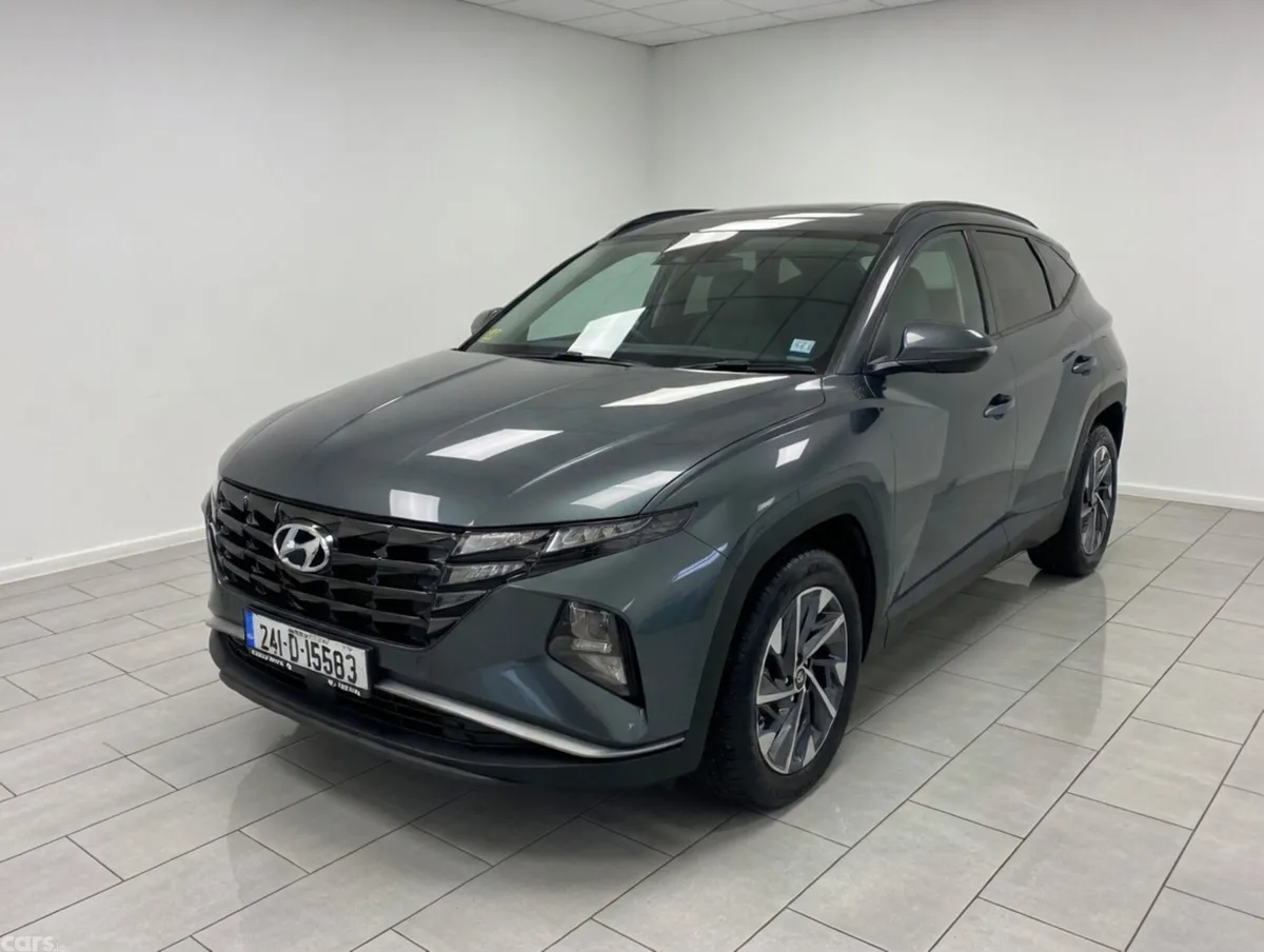 Hyundai Tucson SUV, Diesel, 2024, Grey