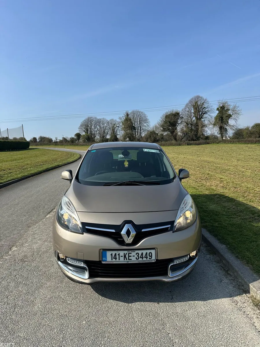 Renault Grand Scenic MPV, Diesel, 2014, Beige