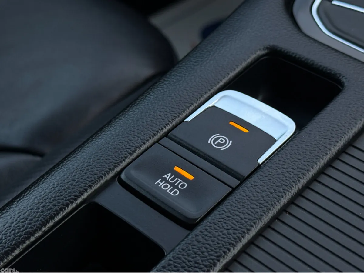 Volkswagen Arteon Saloon, Petrol, 2017, Gold
