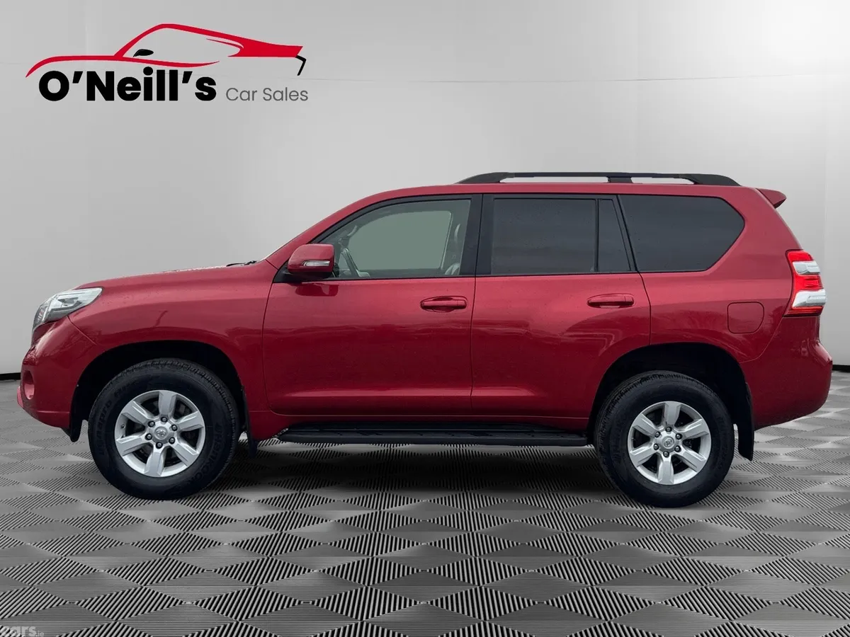 Toyota Land Cruiser SUV, Diesel, 2016, Red