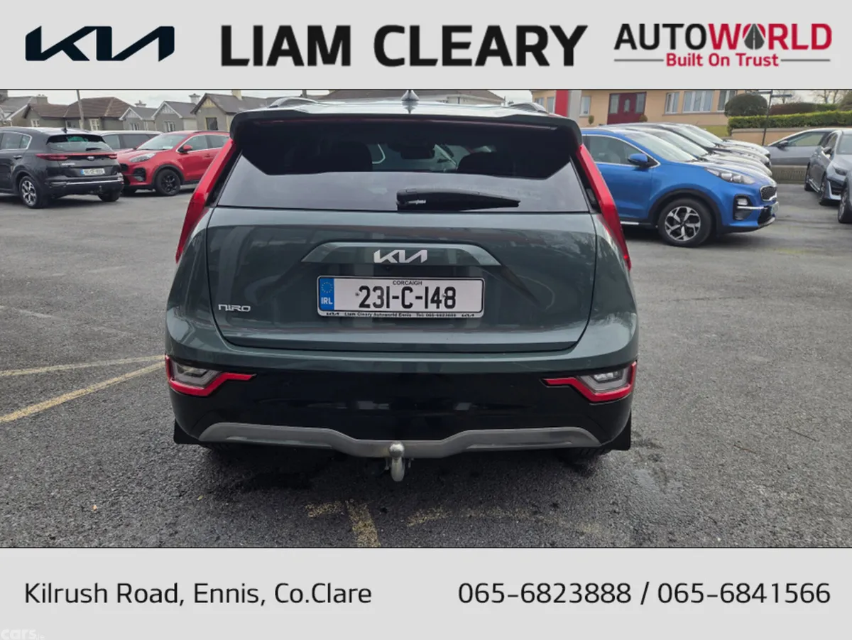 Kia Niro MPV, Electric, 2023, Green