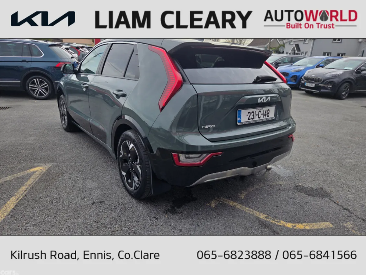 Kia Niro MPV, Electric, 2023, Green