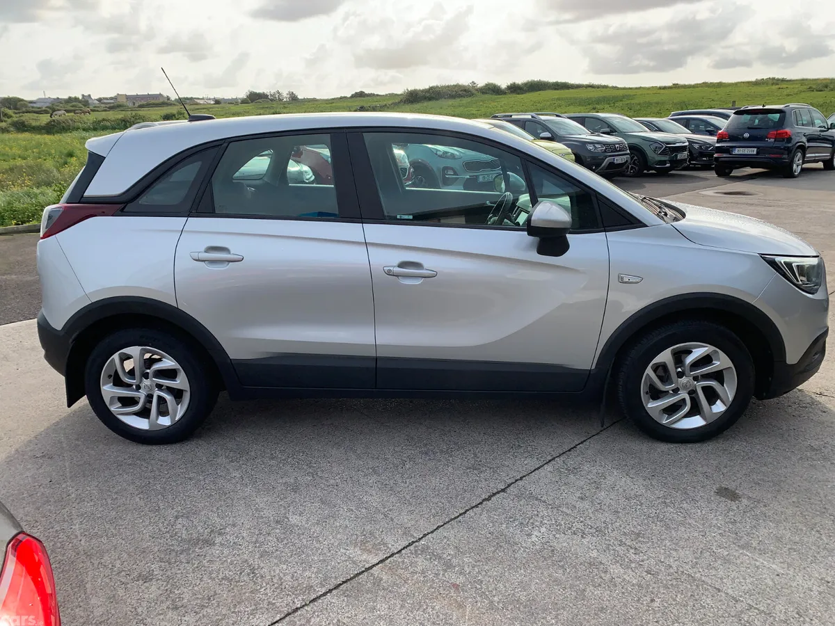 Opel Crossland X SUV, Diesel, 2018, Grey