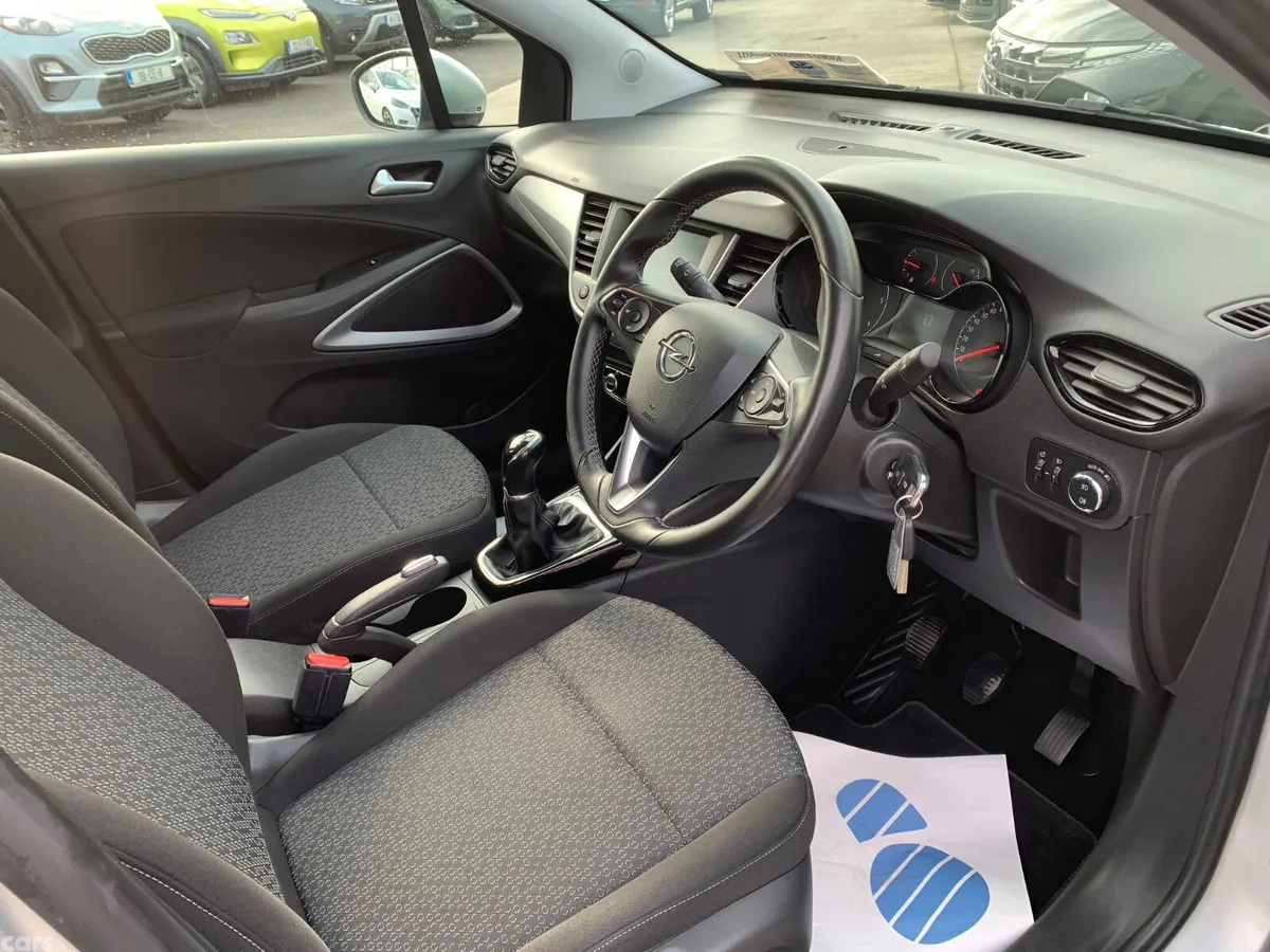 Opel Crossland X SUV, Diesel, 2018, Grey