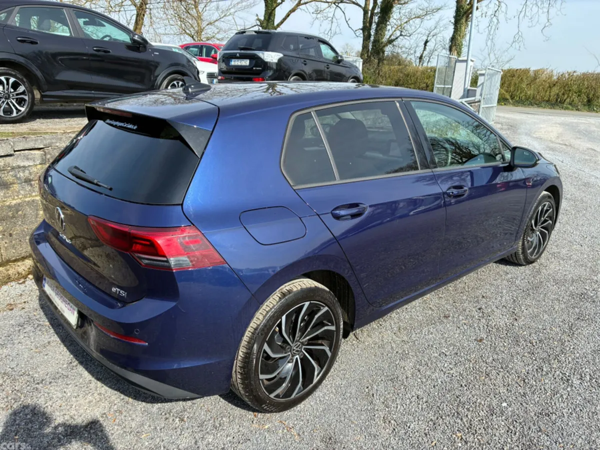 Volkswagen Golf Hatchback, Petrol Hybrid, 2023, Blue