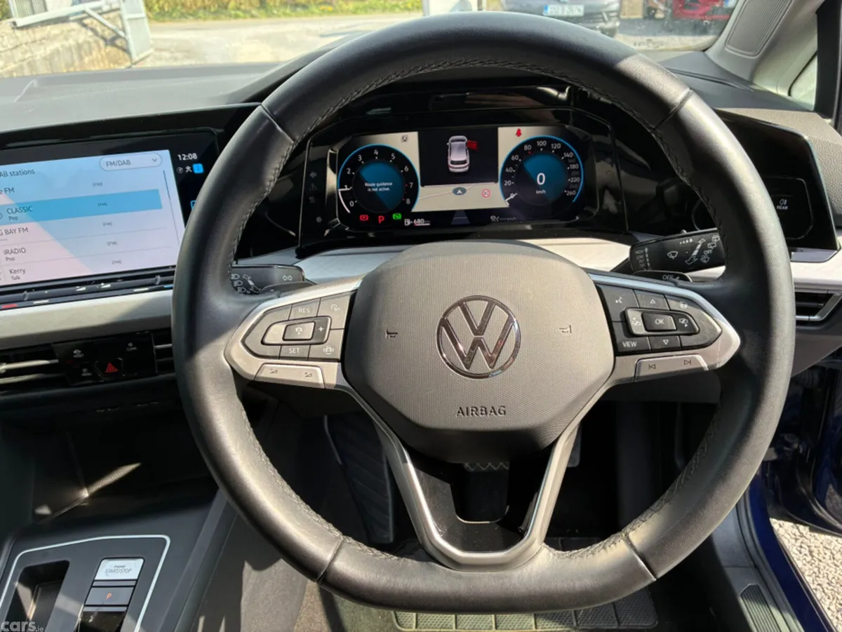Volkswagen Golf Hatchback, Petrol Hybrid, 2023, Blue