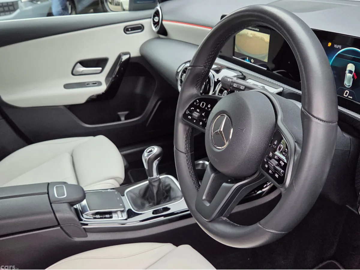 Mercedes-Benz A-Class Hatchback, Petrol, 2019, Blue