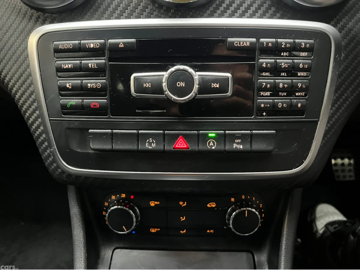 Mercedes-Benz A-Class Hatchback, Petrol, 2015, White