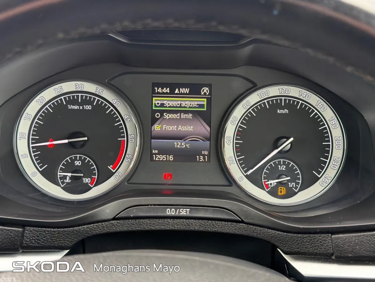 Skoda Karoq Estate, Diesel, 2020, Grey