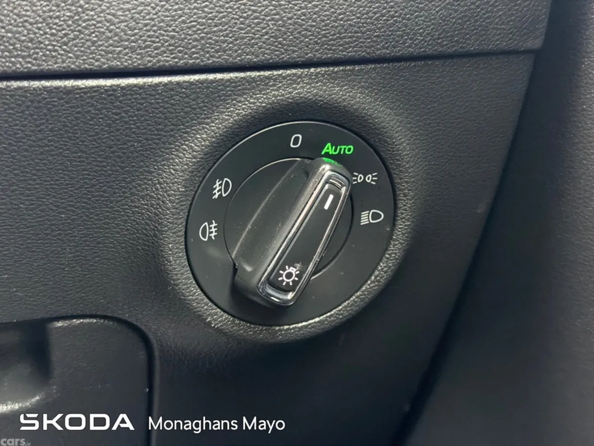 Skoda Karoq Estate, Diesel, 2020, Grey
