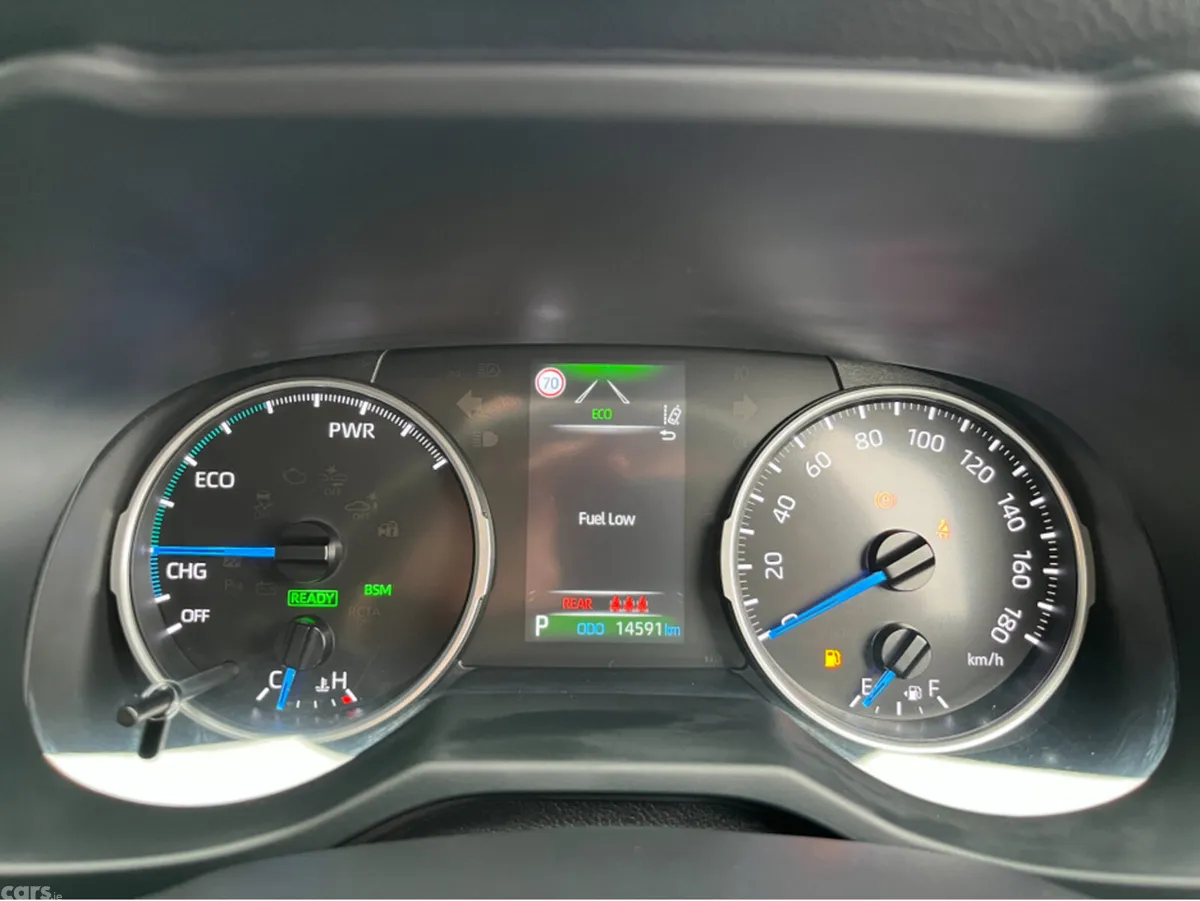 Toyota RAV4 SUV, Petrol Hybrid, 2022, White