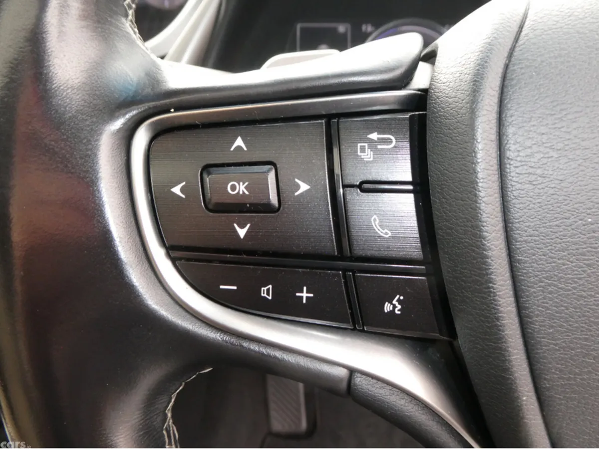 Lexus ES Saloon, Petrol Hybrid, 2021, Grey