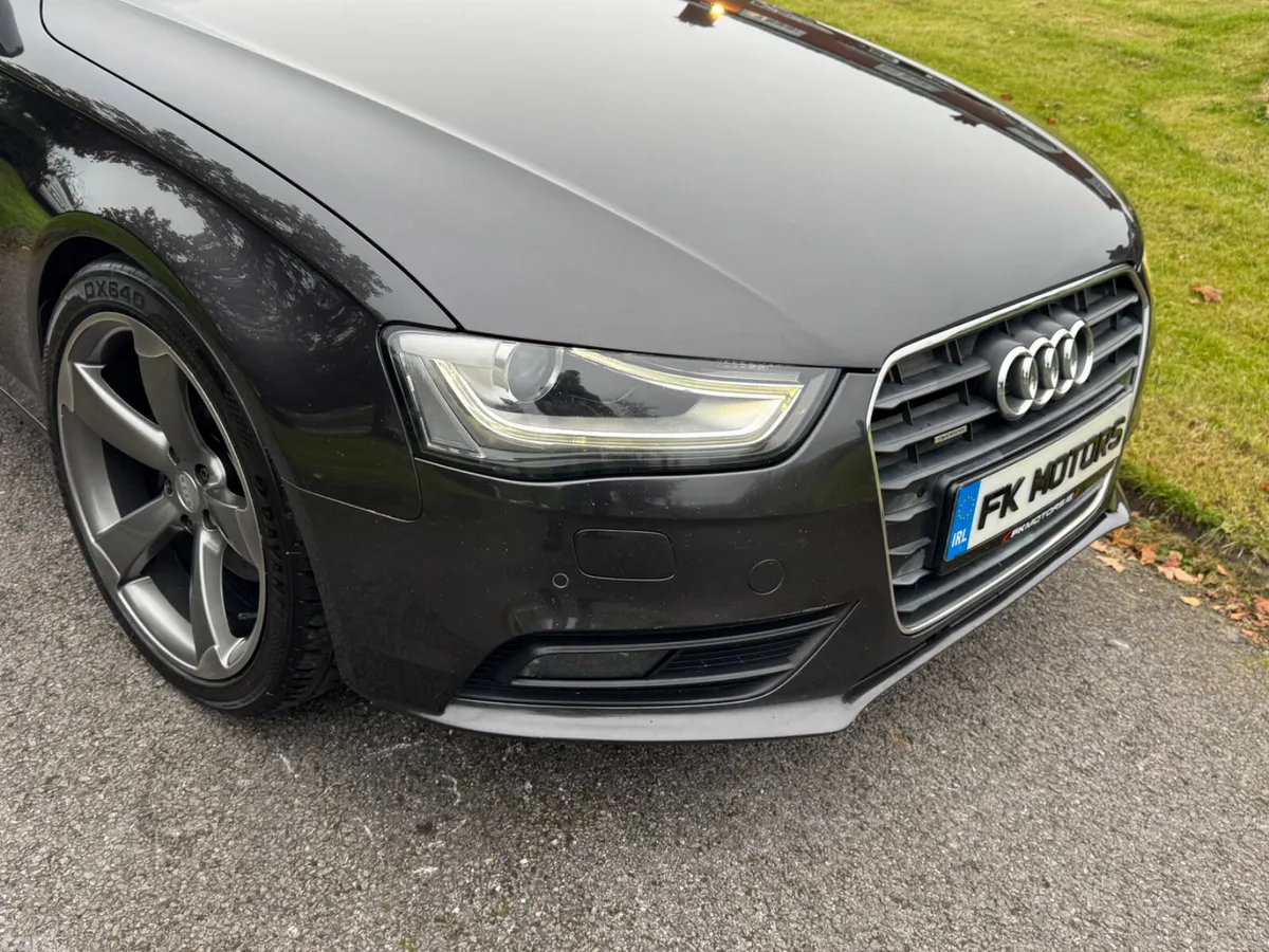 Audi A4 Saloon, Diesel, 2015, Grey