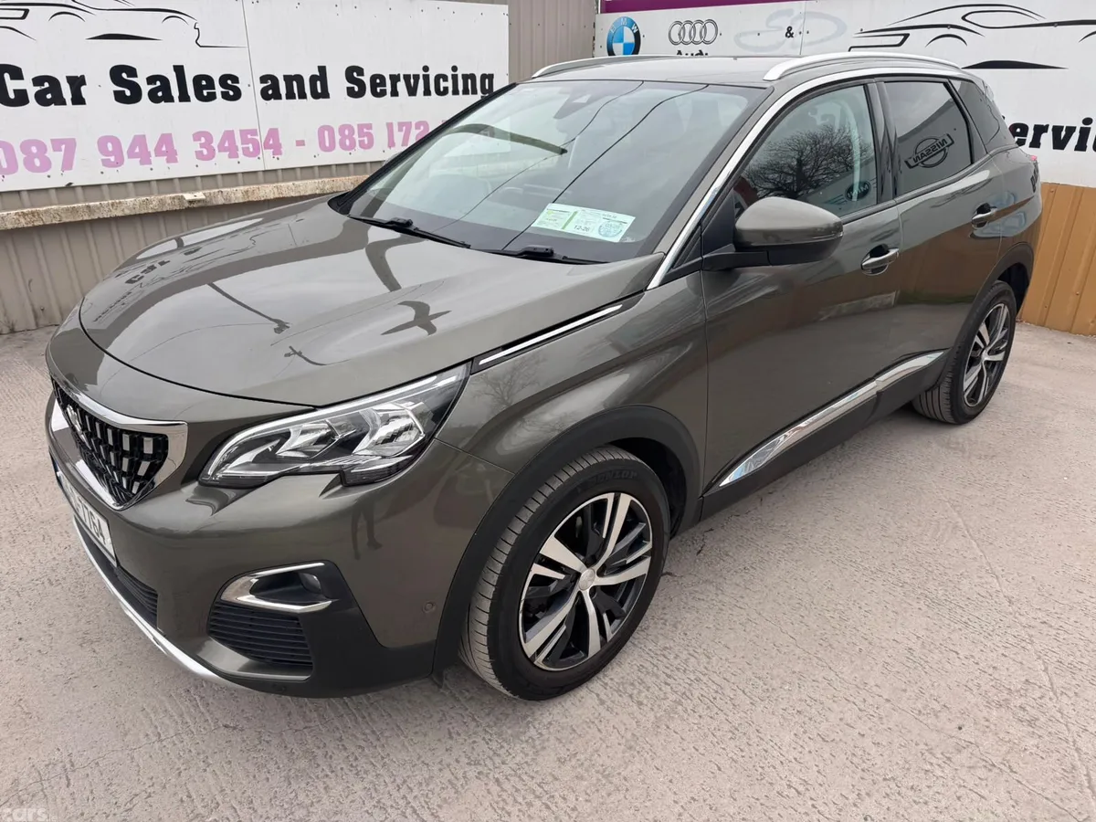 Peugeot 3008 MPV, Petrol, 2018, Grey