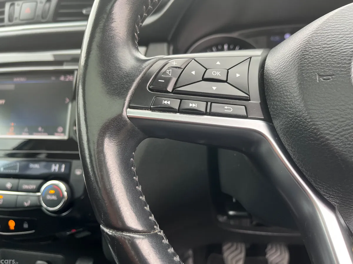 Nissan Qashqai MPV, Diesel, 2019, Grey