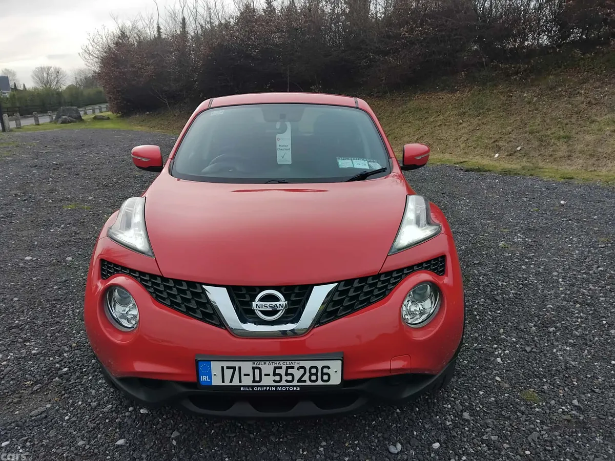 Nissan Juke SUV, Diesel, 2017, Red