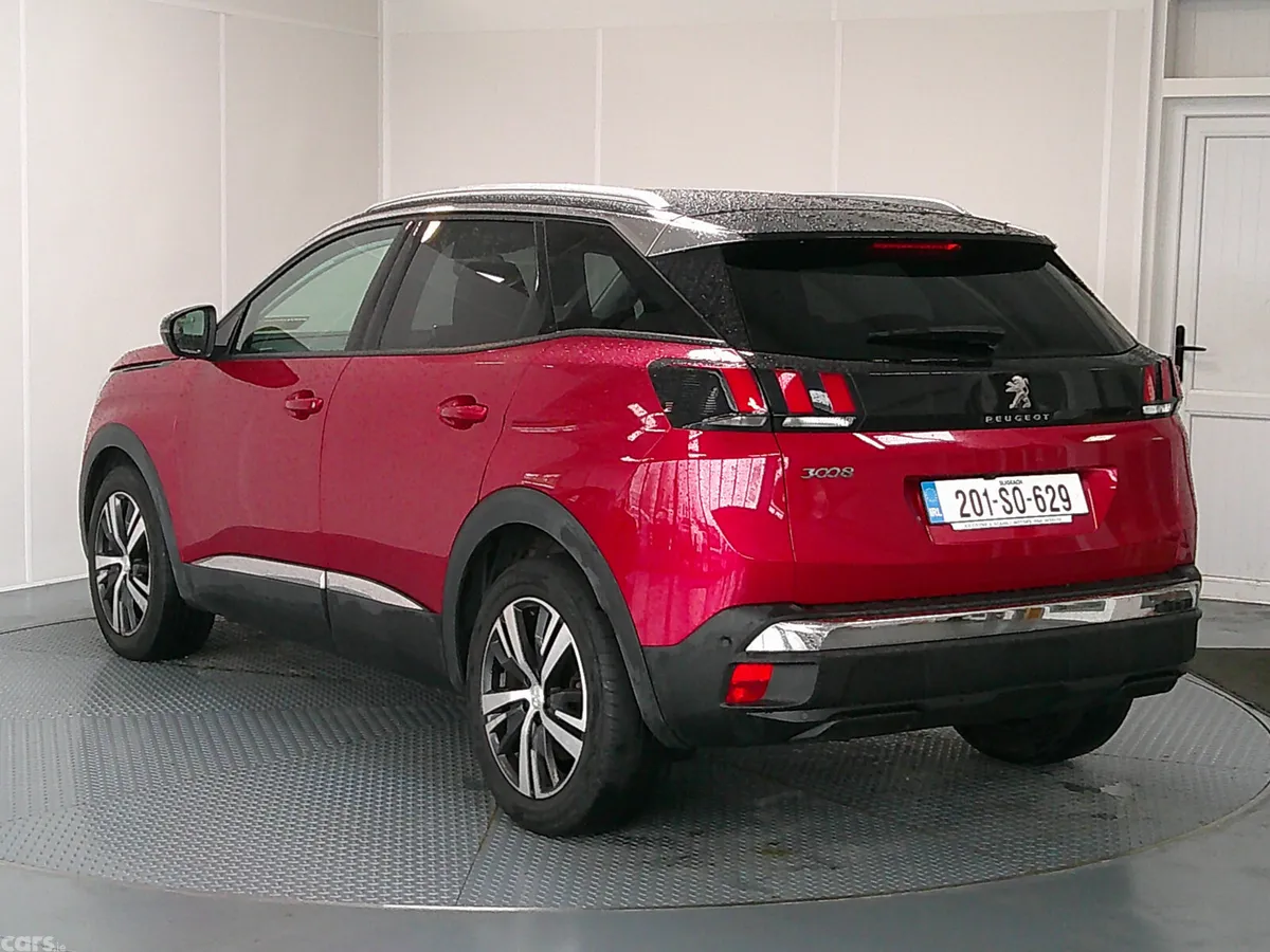 Peugeot 3008 MPV, Diesel, 2020, Red