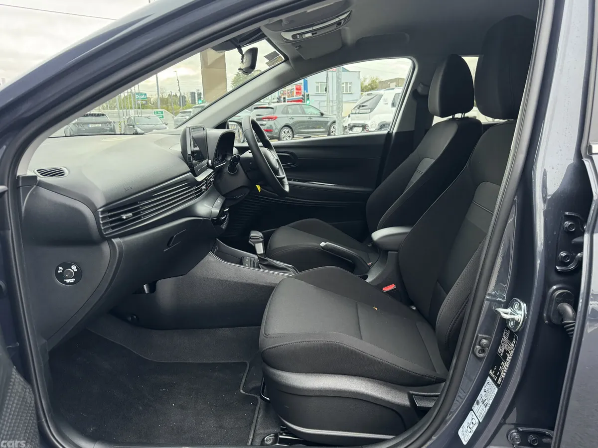 Hyundai Bayon Estate/Jeep, Petrol, 2026, Grey