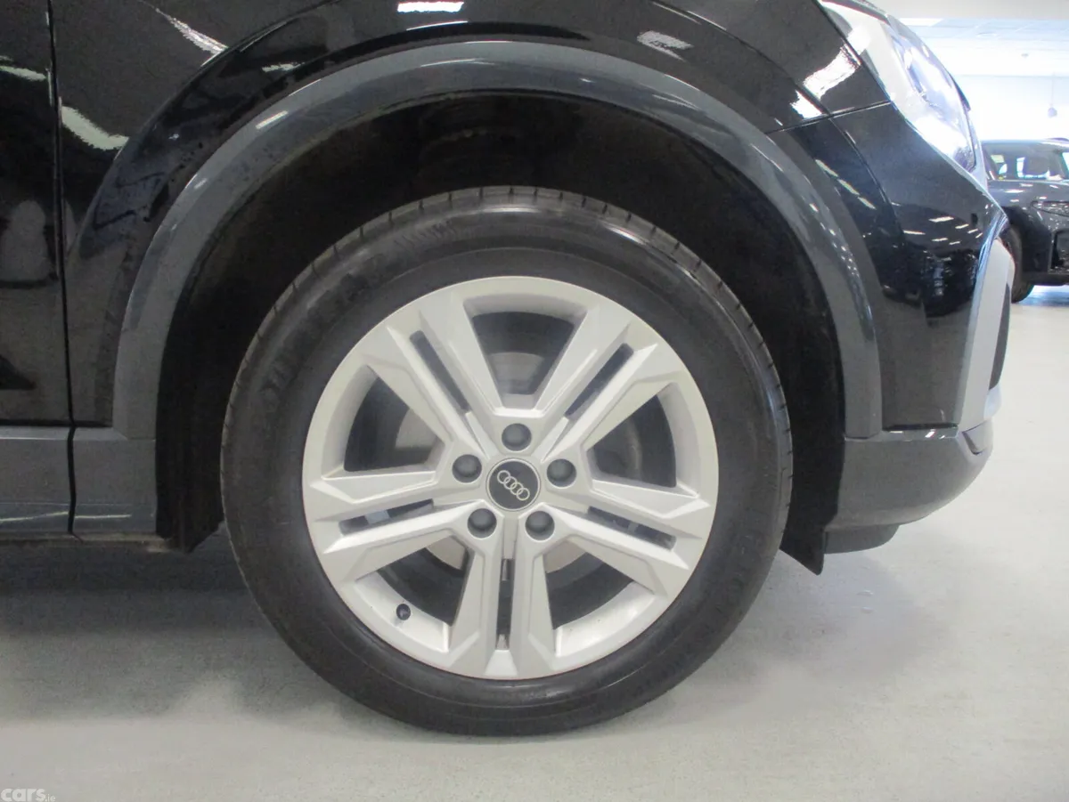 Audi Q2 SUV, Petrol, 2022, Black