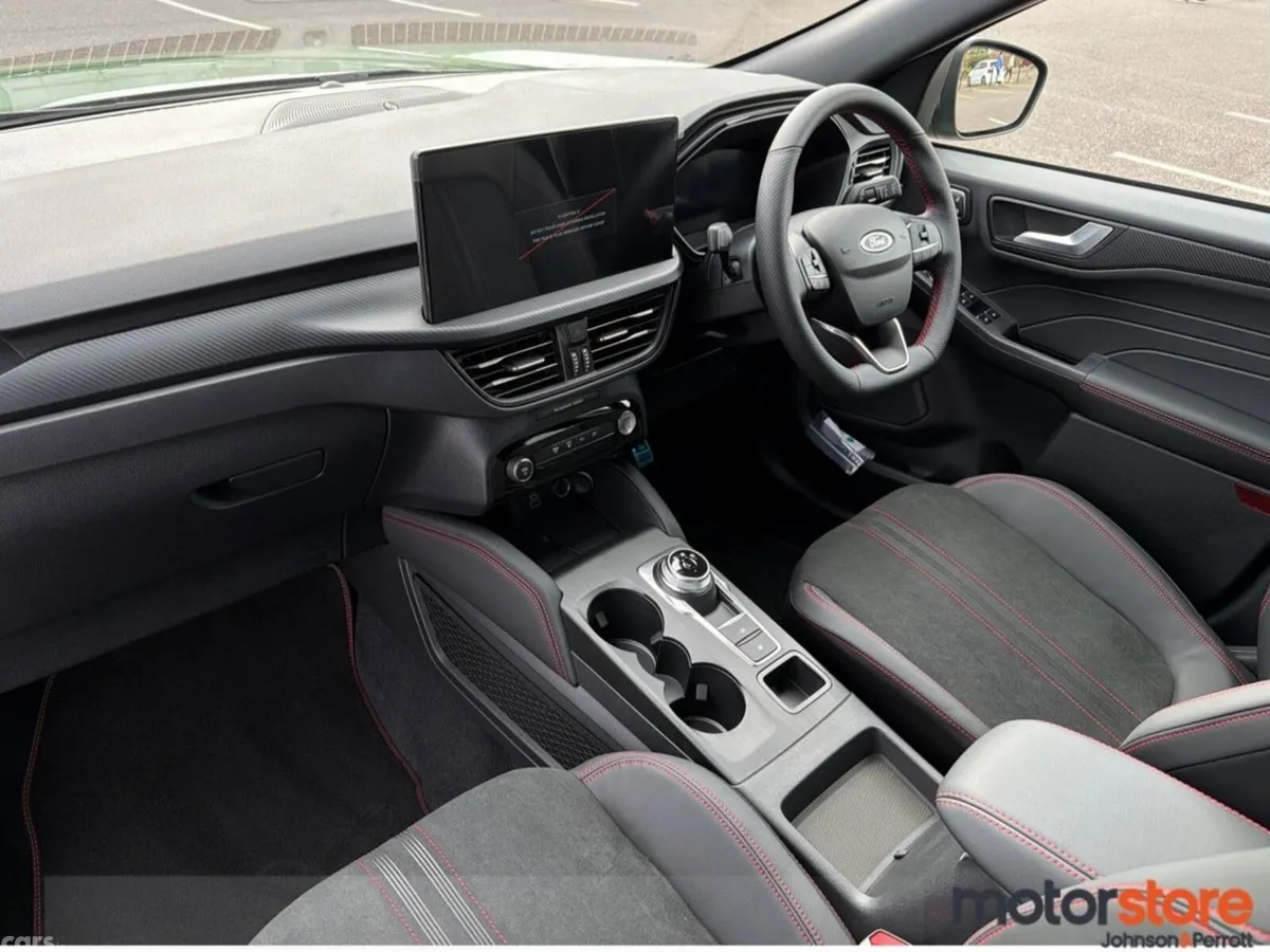 Ford Kuga SUV, Petrol Plug-in Hybrid, 2027, 