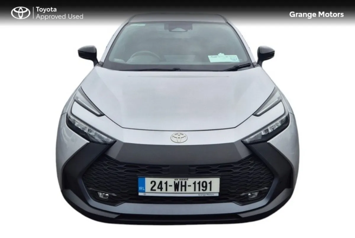 Toyota C-HR SUV, Petrol Hybrid, 2024, Silver