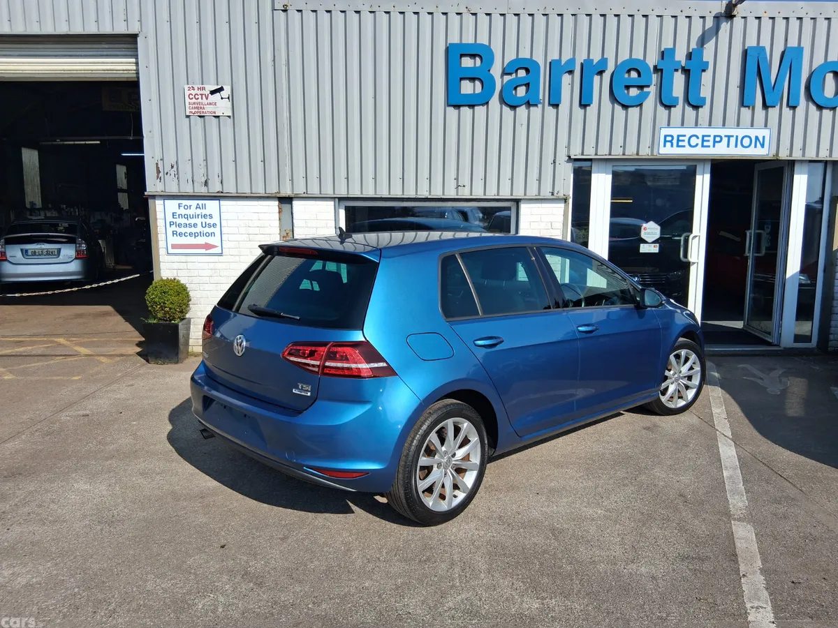 Volkswagen Golf Hatchback, Petrol, 2017, Blue