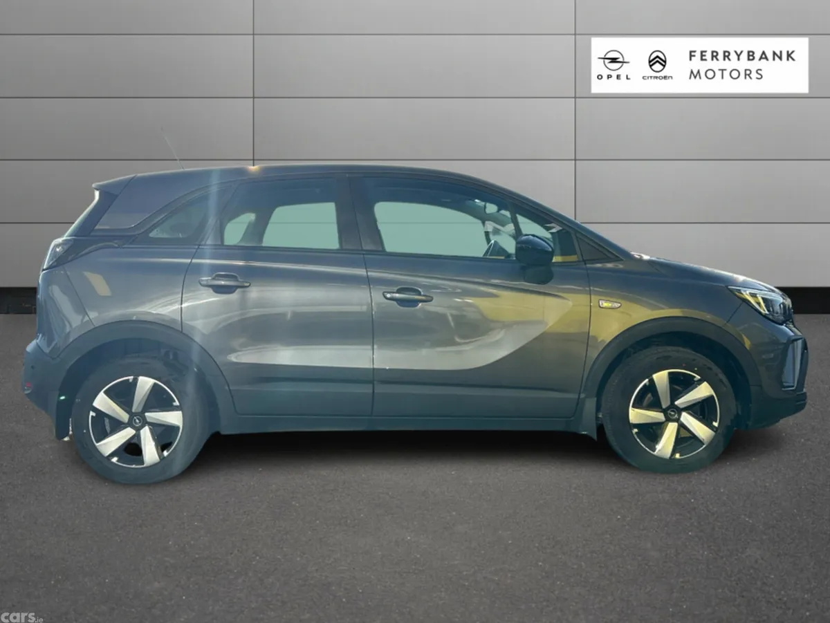 Opel Crossland X MPV, Diesel, 2022, Grey