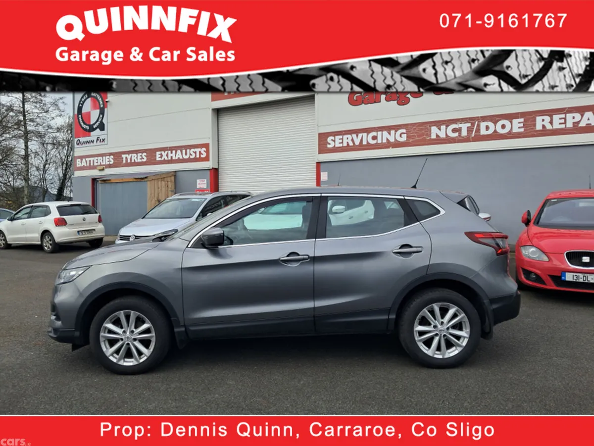 Nissan Qashqai Hatchback, Diesel, 2018, Grey