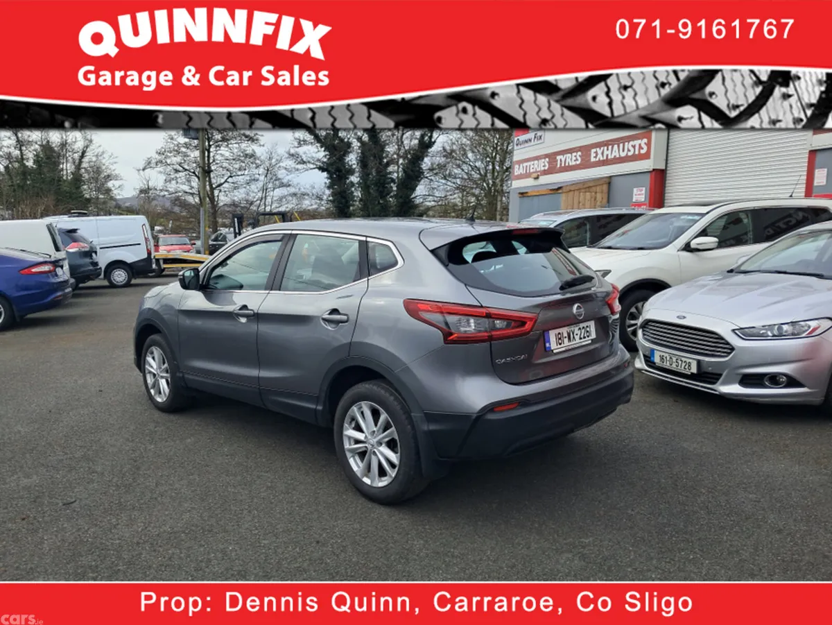 Nissan Qashqai Hatchback, Diesel, 2018, Grey
