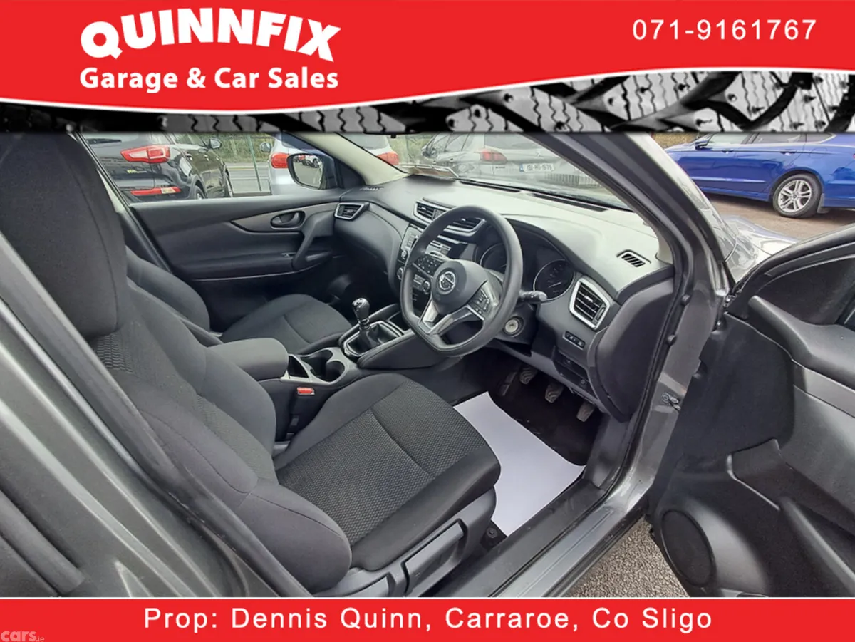 Nissan Qashqai Hatchback, Diesel, 2018, Grey