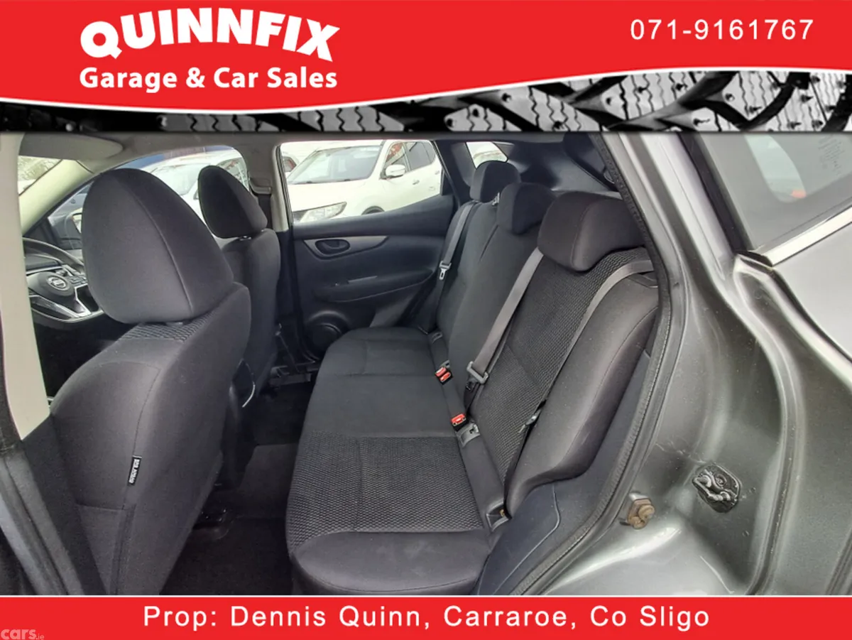 Nissan Qashqai Hatchback, Diesel, 2018, Grey