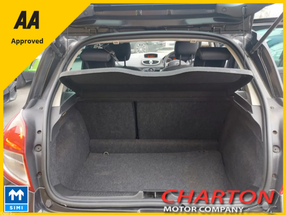 Renault Clio Hatchback, Petrol, 2011, Black