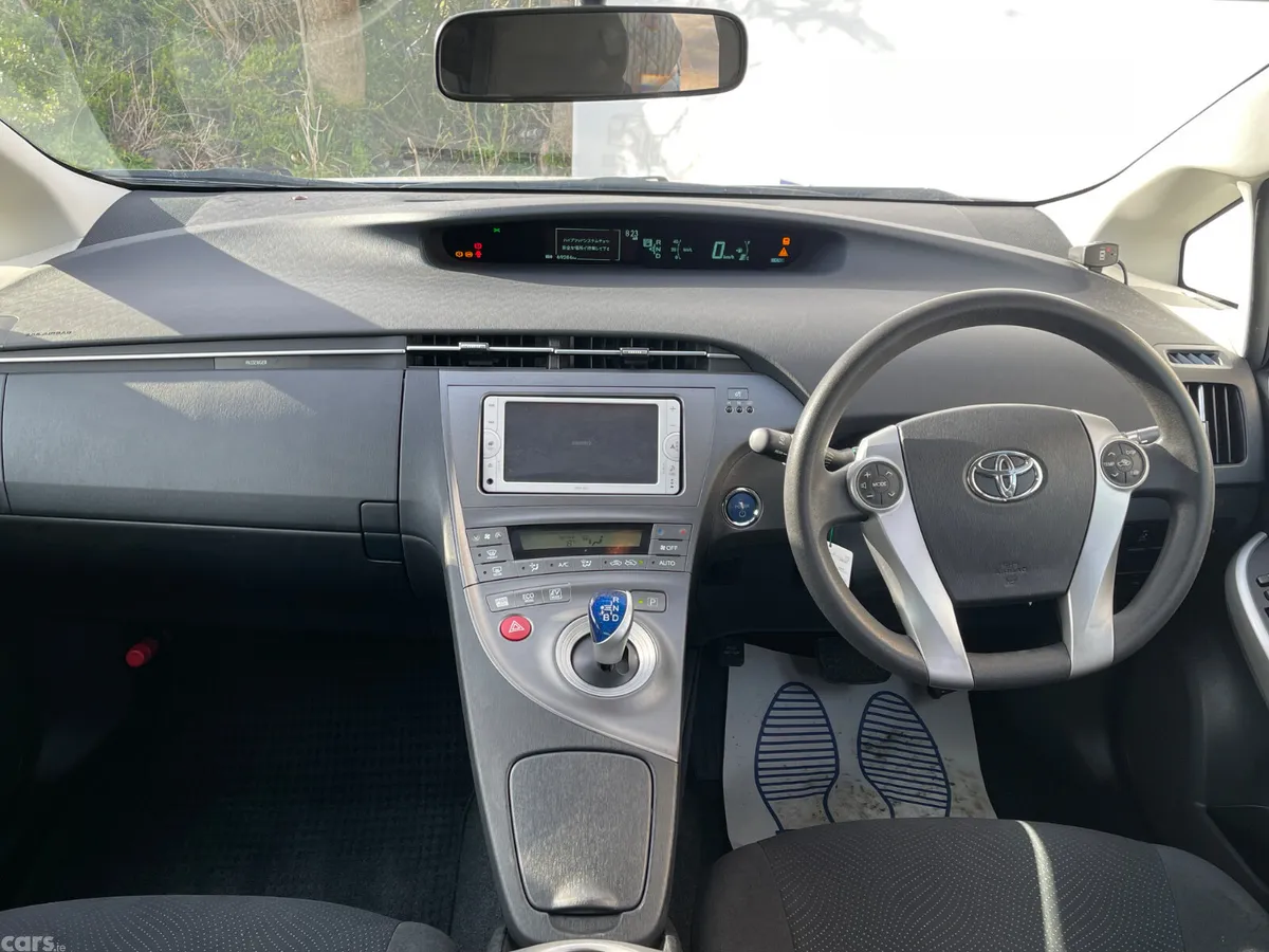 Toyota Prius Hatchback, Petrol Hybrid, 2013, Silver