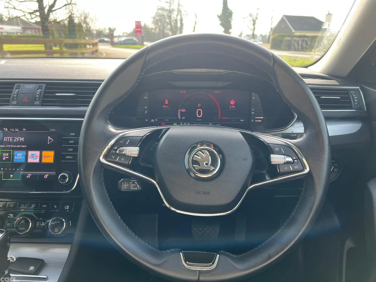 Skoda Superb Saloon, Diesel, 2024, Grey