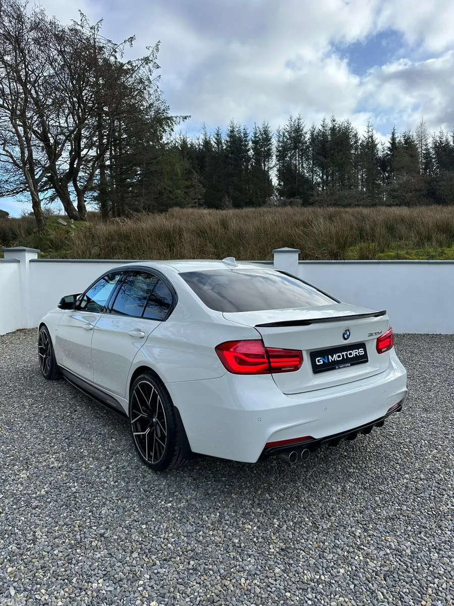 BMW 3-Series Saloon, Diesel, 2017, White