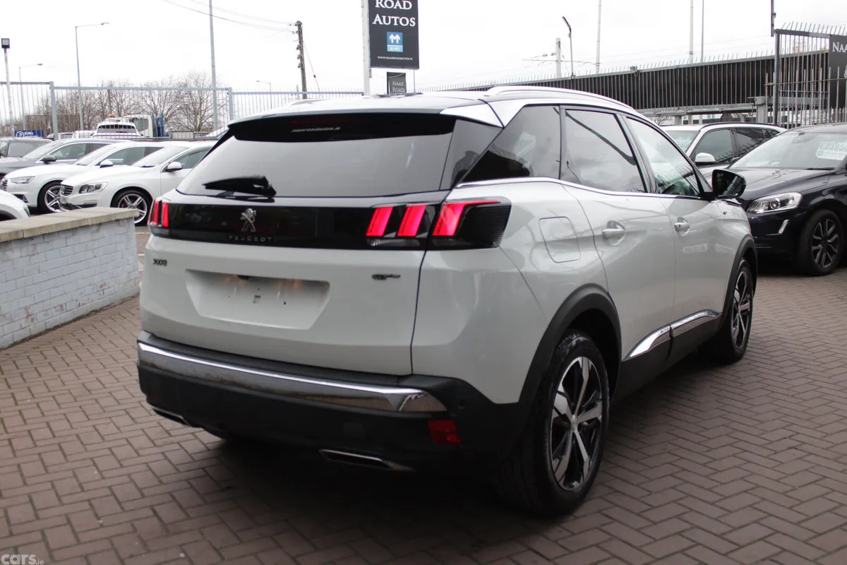 Peugeot 3008 SUV, Diesel, 2019, White