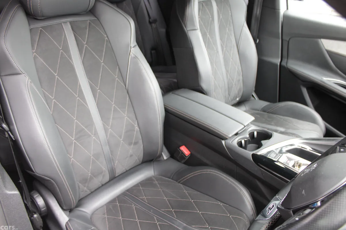 Peugeot 3008 SUV, Diesel, 2019, White