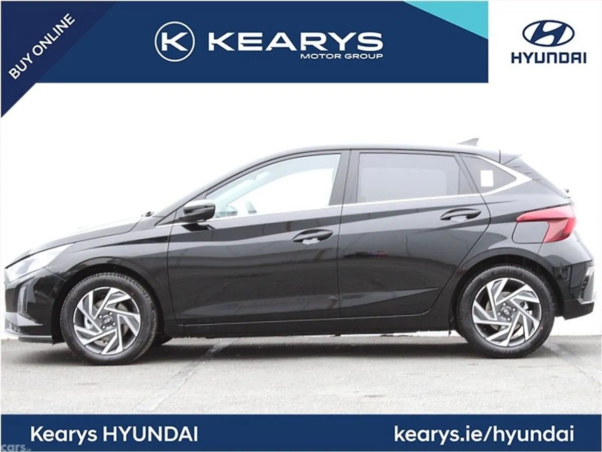 Hyundai i20 Hatchback, Petrol, 2024, Black