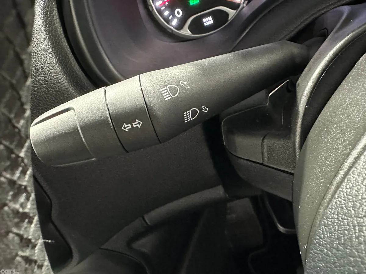 Jeep Renegade SUV, Petrol Hybrid, 2024, Grey